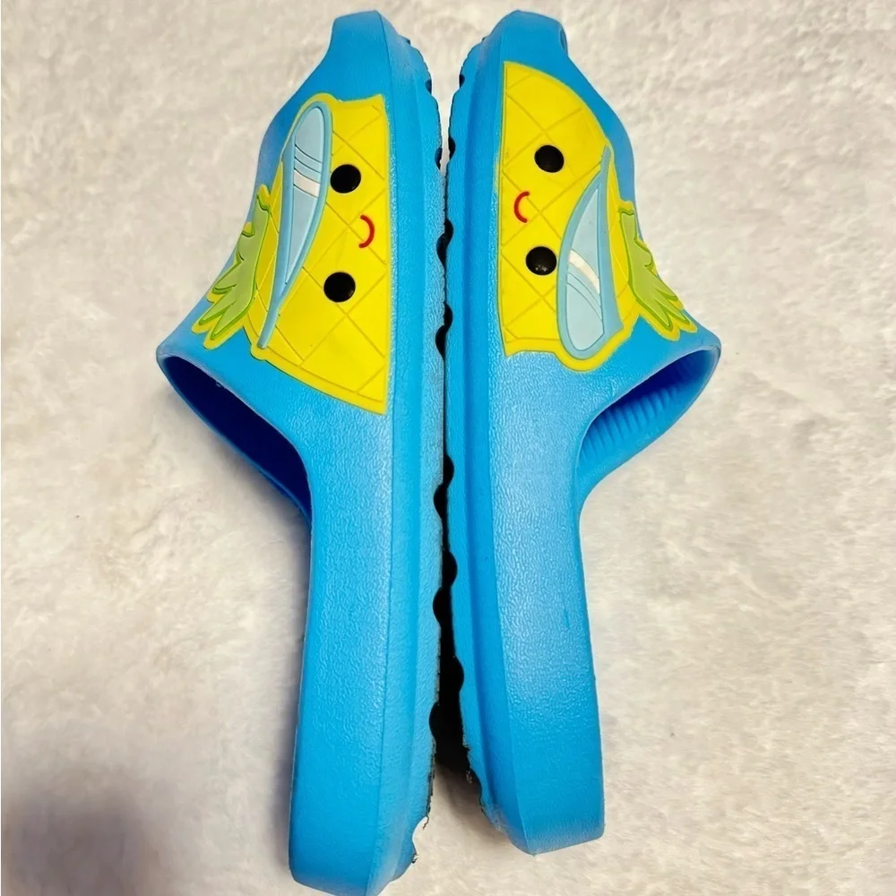 Squishmallow Sandals Slides Pineapple Blue Women’s Size 9/10 EUC Cute Fun Kitsch